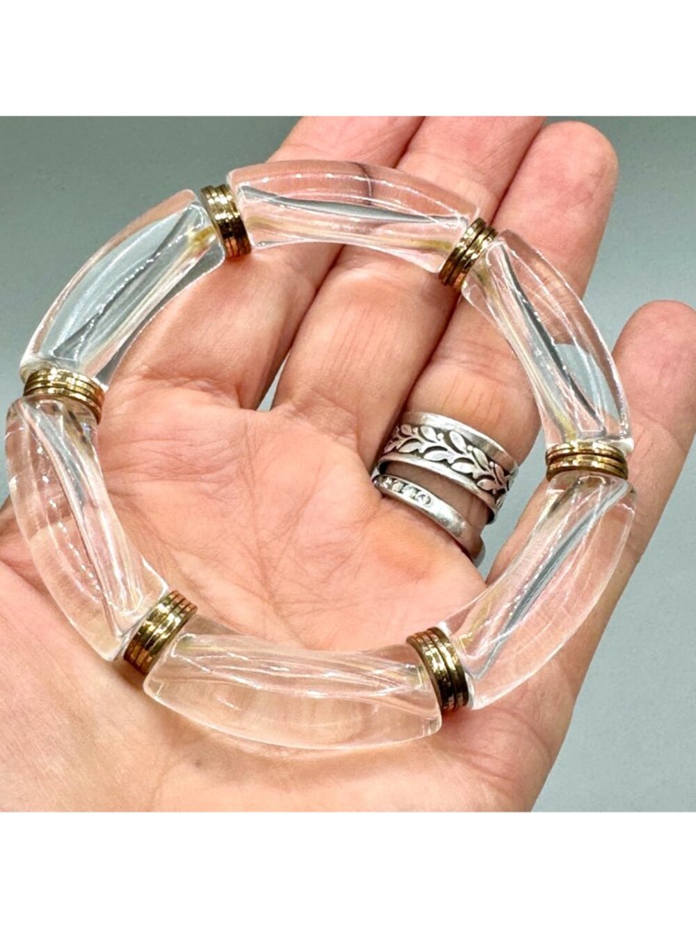 Vintage Y2K Clear Chunky Lucite Stretch Bangle Bracelet Gold Tone Spacers 7.25" - Picture 7 of 8
